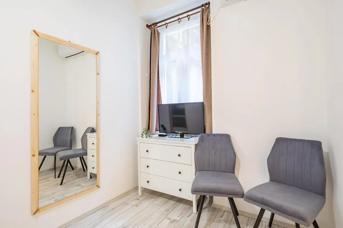 Very Central - Quiet Studio Budapest Hungary
