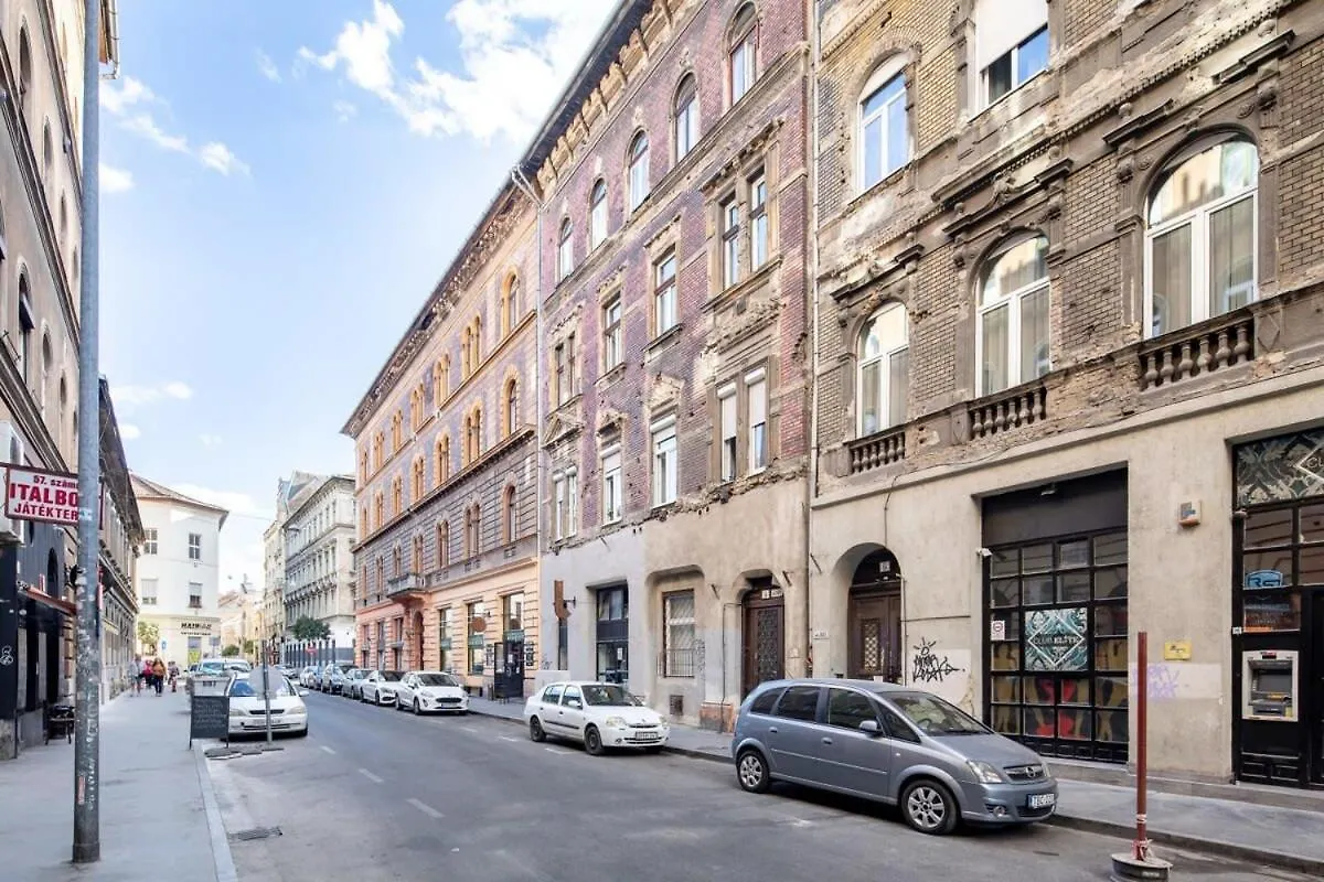 Very Central - Quiet Studio Budapest 0*,